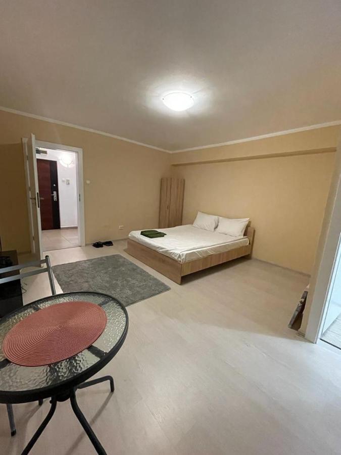 Bega Circumvalatiunii 1 Room Apartament - 2 ทิมิชัวรา ภายนอก รูปภาพ